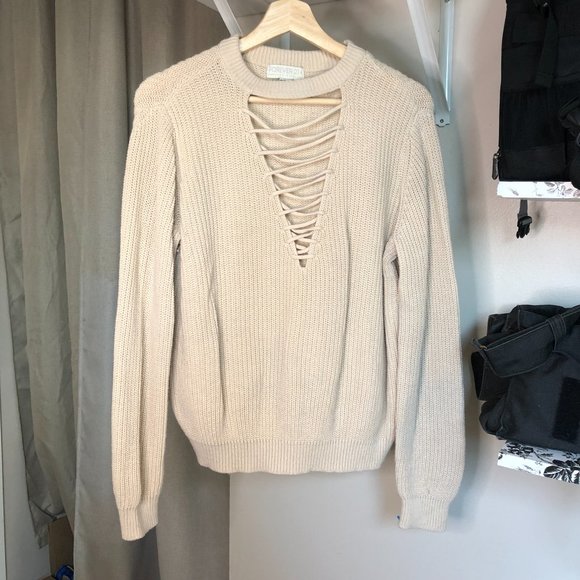 Boho Beige Keyhole Sweater - Picture 2 of 3